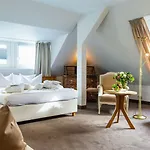 Szálloda Holsteiner Hof - Timmendorfer 4*