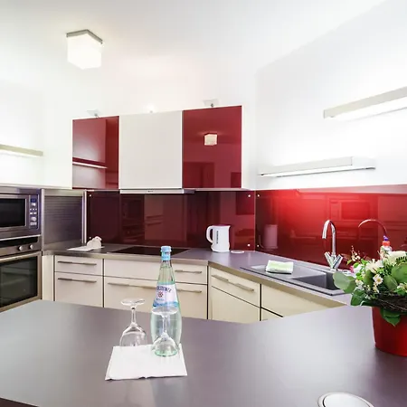 Holsteiner Hof Hotel 4*