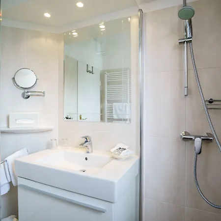 Hotel Holsteiner Hof - Timmendorfer