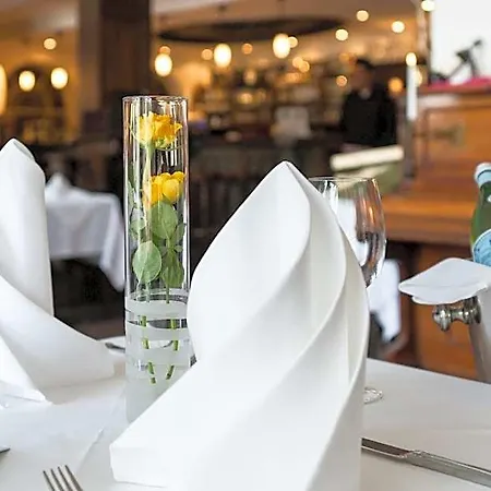 Hotel Holsteiner Hof - Timmendorfer 4*