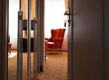 Holsteiner Hof 4*