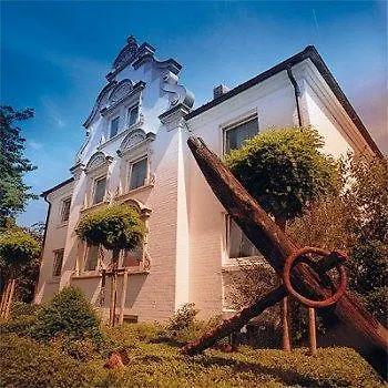荷尔斯泰因霍夫酒店 酒店