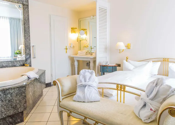 Hotel Holsteiner Hof - Timmendorfer