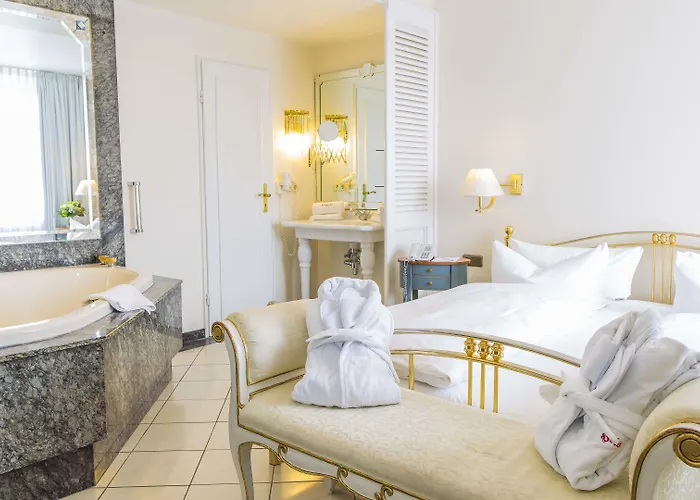 Holsteiner Hof - Timmendorfer Hotel