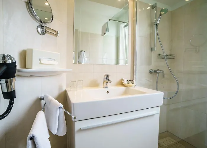 Holsteiner Hof - Timmendorfer Hotel